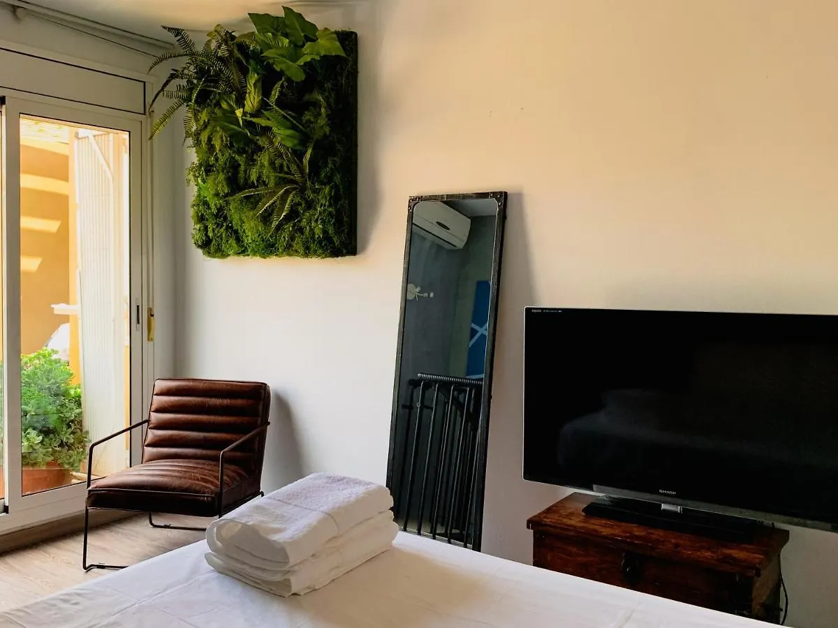 Incredible 2Br Penthouse With Urban Rooftop Garden Barcelona 0*,  Spain